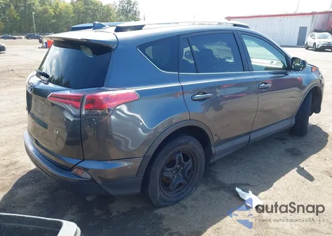 2016 Toyota Rav4 Le z USA, uszkodzony, nr VIN JTMZFREV2GJ063054